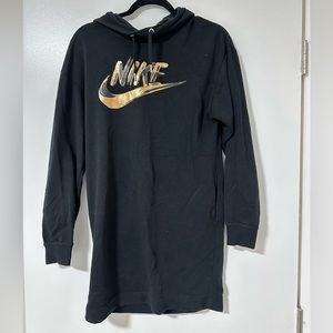 Long & light sweater